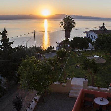 Hotel Milton Mavrovouni  Bagian luar foto