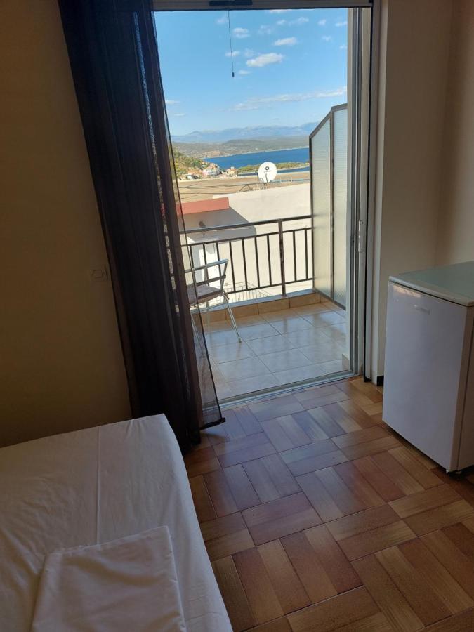 Hotel Milton Mavrovouni  Bagian luar foto
