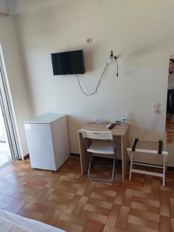 Hotel Milton Mavrovouni  Bagian luar foto